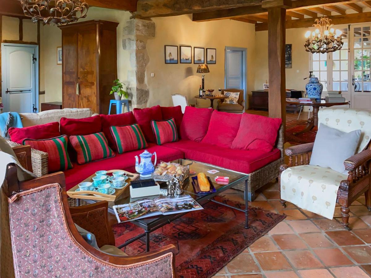 Maison Manechal Monfaucon  ภายนอก รูปภาพ