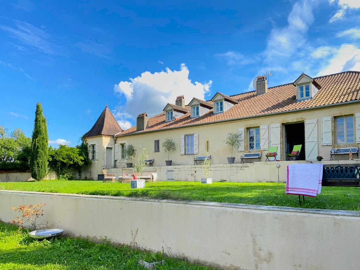 Maison Manechal Monfaucon  ภายนอก รูปภาพ