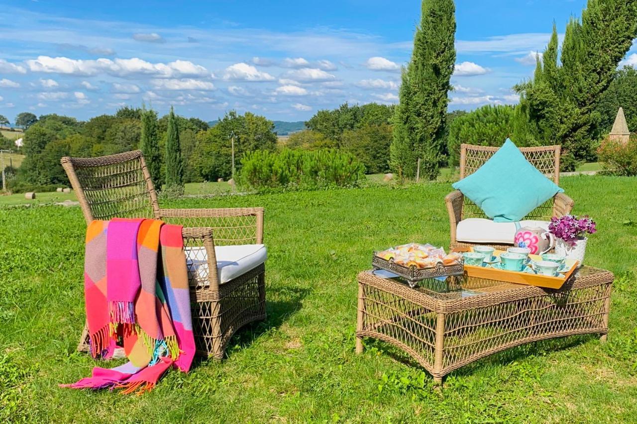 Maison Manechal Monfaucon  ภายนอก รูปภาพ