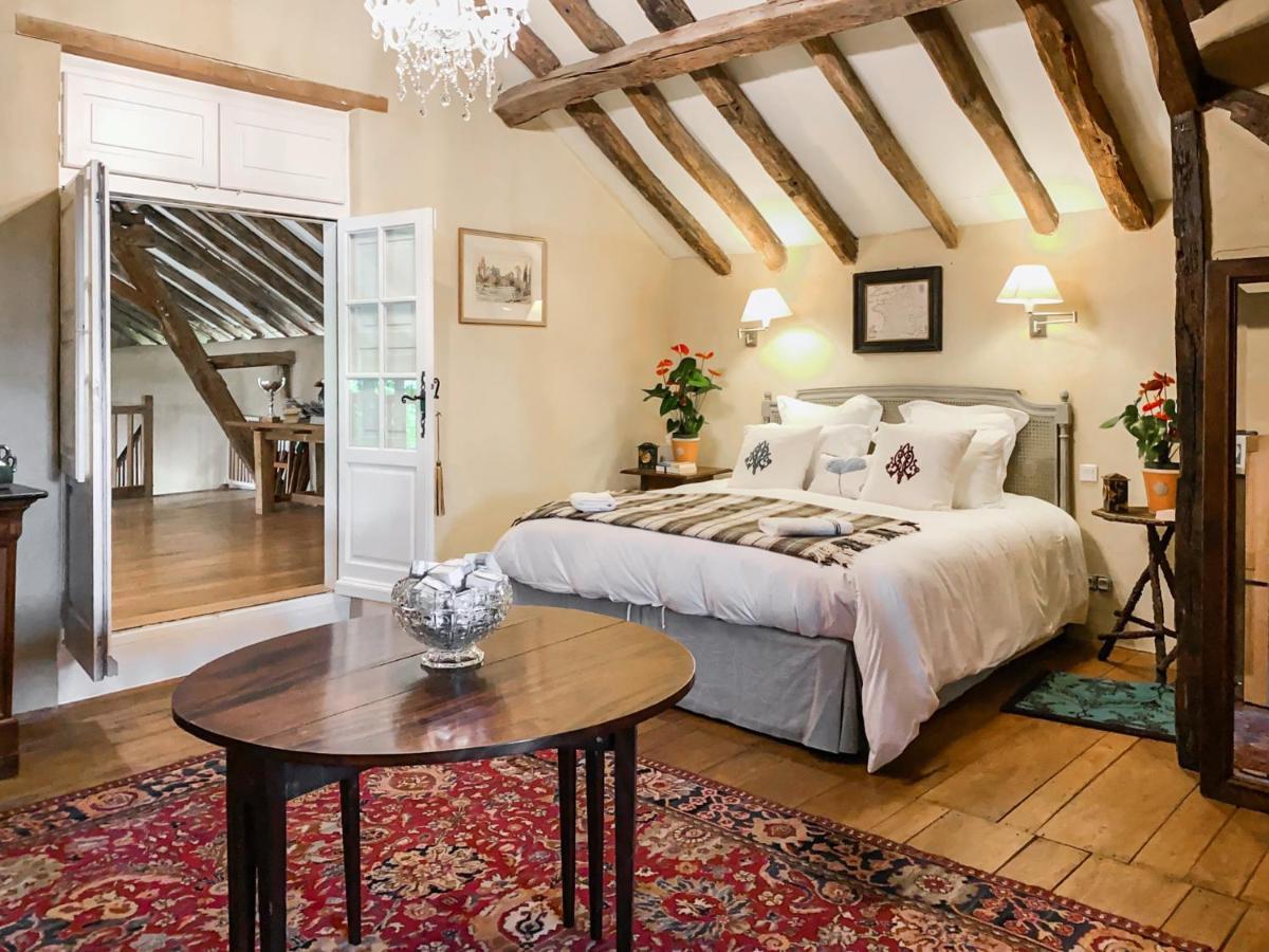 Maison Manechal Monfaucon  ภายนอก รูปภาพ