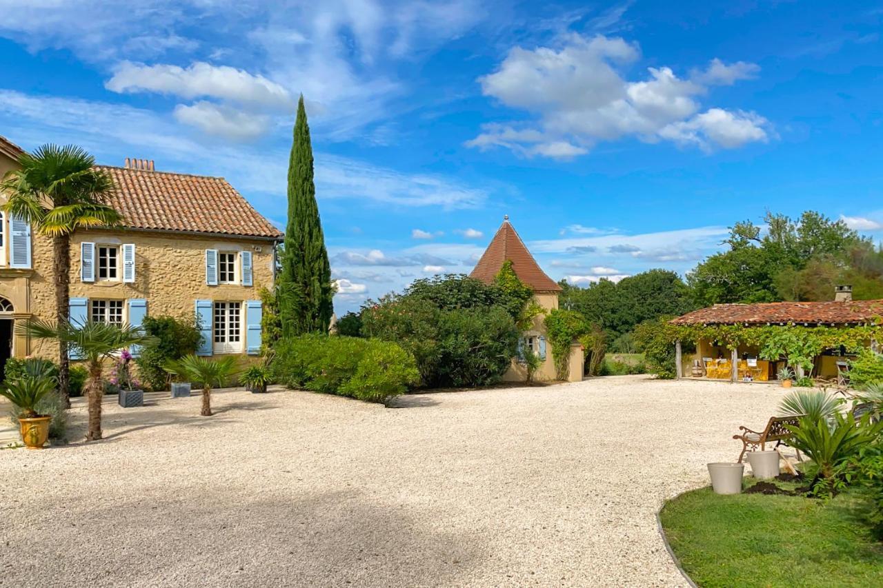 Maison Manechal Monfaucon  ภายนอก รูปภาพ