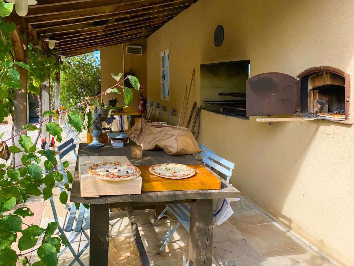 Maison Manechal Monfaucon  ภายนอก รูปภาพ