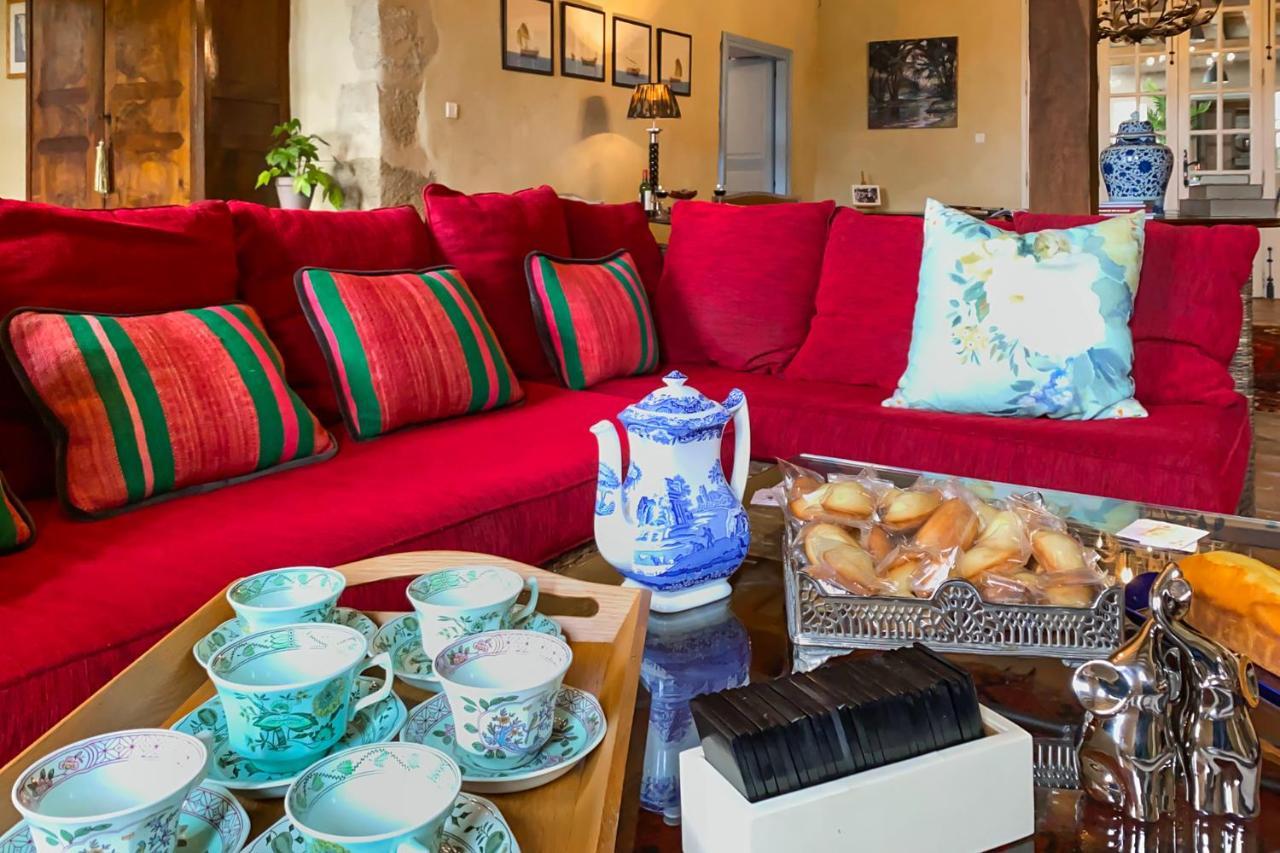 Maison Manechal Monfaucon  ภายนอก รูปภาพ