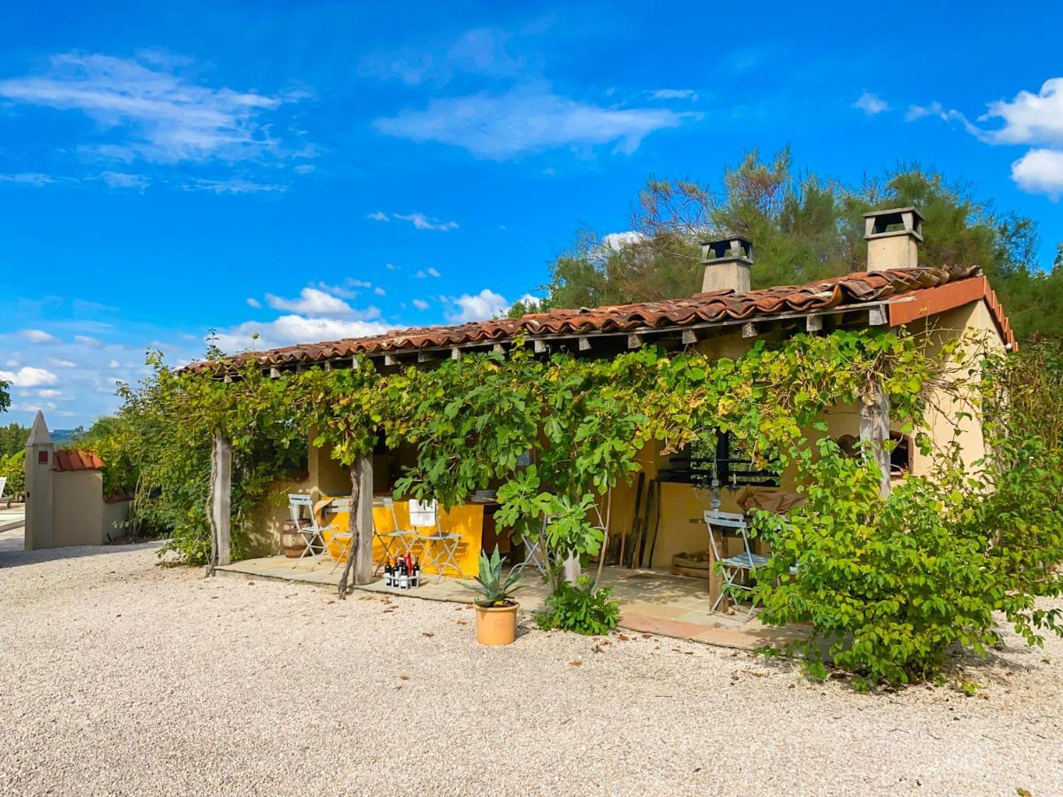 Maison Manechal Monfaucon  ภายนอก รูปภาพ